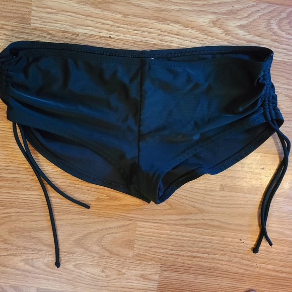 Bathing suit tie top with 3 bottoms - Picture 3 of 5